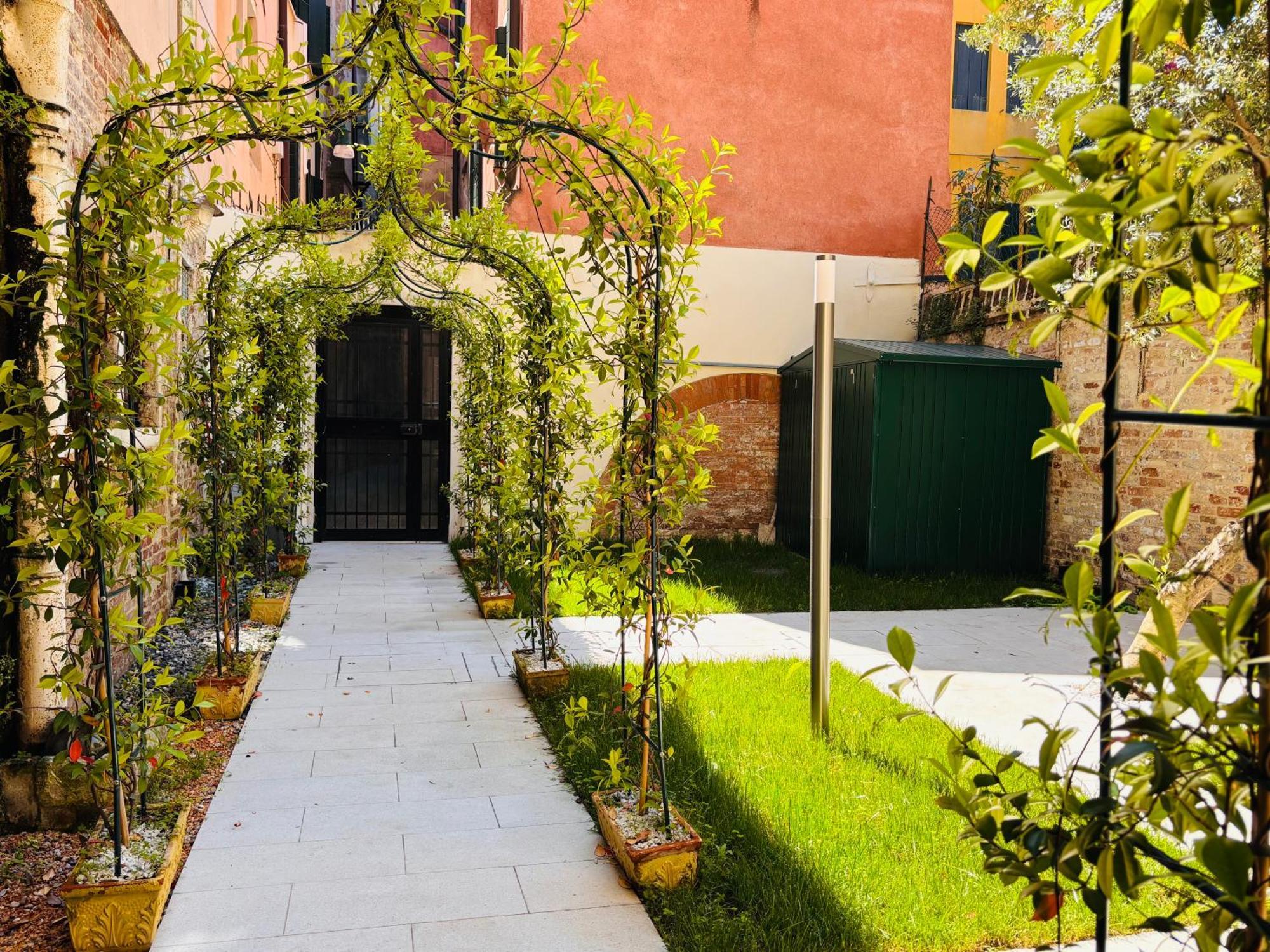 Qn Apartments Venecia Exterior foto